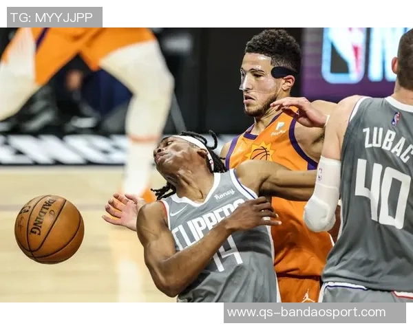 小卡透露管理层在季后赛失利后针对性补强阵容以提升竞争力