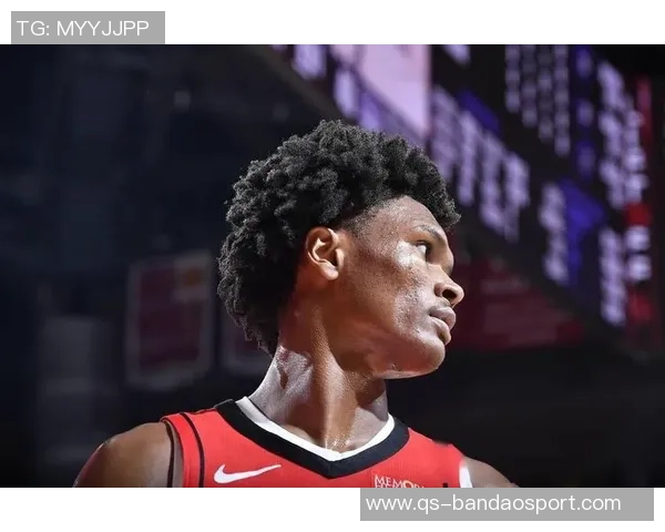 纳斯称赞埃奇库姆绝杀后依然淡定的品质非常难得