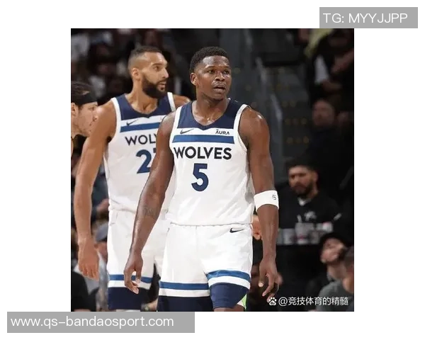 芬奇谈华子康利缺阵影响进攻强调持球决策选择是今日关键问题