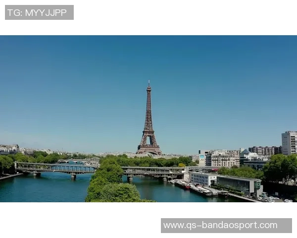 纳赛尔盛赞巴黎六冠荣耀共同庆祝历史性成就的自豪时刻