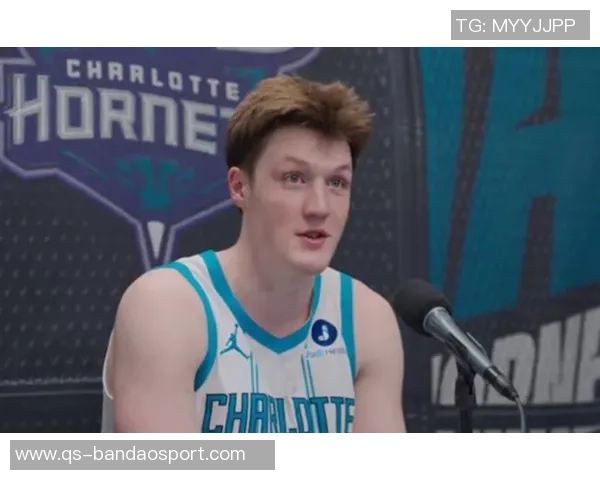 克尼佩尔表现起伏不定10投仅中3收获8分4板3助2帽并有5次失误 克尼佩尔表现起伏不定10投仅中3收获8分4板3助2帽并有5次失误