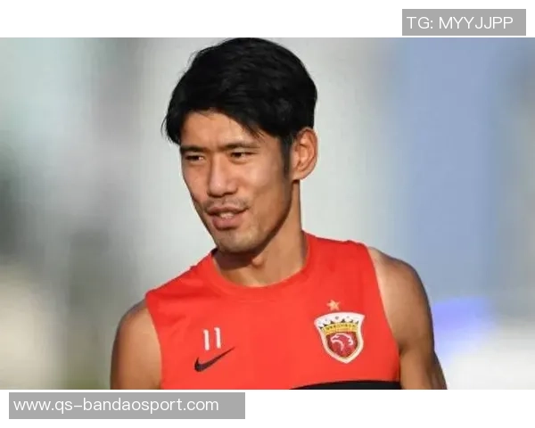 吕文君携手海港一路夺冠从中乙到中超退役后执教梯队传承足球梦想 吕文君携手海港一路夺冠从中乙到中超退役后执教梯队传承足球梦想